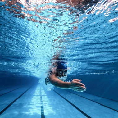 5-swimming-exercises-to-help-si-joint-pain